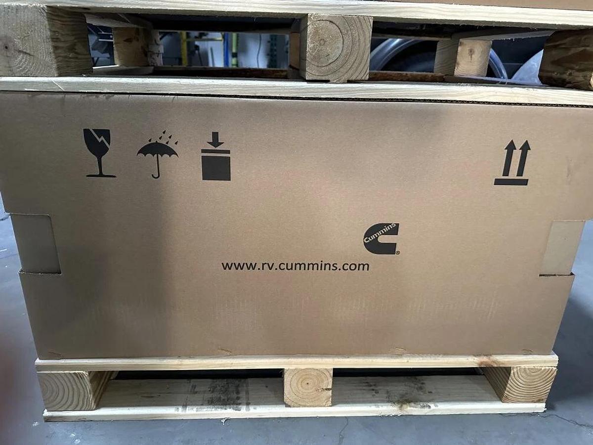 Used 5.5kw Cummins Commercial Natural Gas NG5500  5.5HGJAK/2000A - PN: A045X668