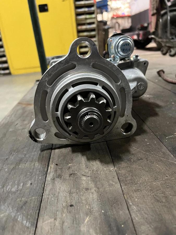 Used Used Cummins Starter Motor - P/N: 5367753