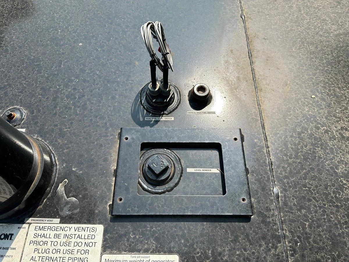 Used 1700 Gallon Cummins Diesel Fuel Tank 0159-1578-01