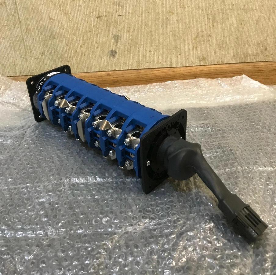 Used Genuine OEM Cummins Voltage Selector Switch | C80-D6R C100-D6R | P/N: A041W631