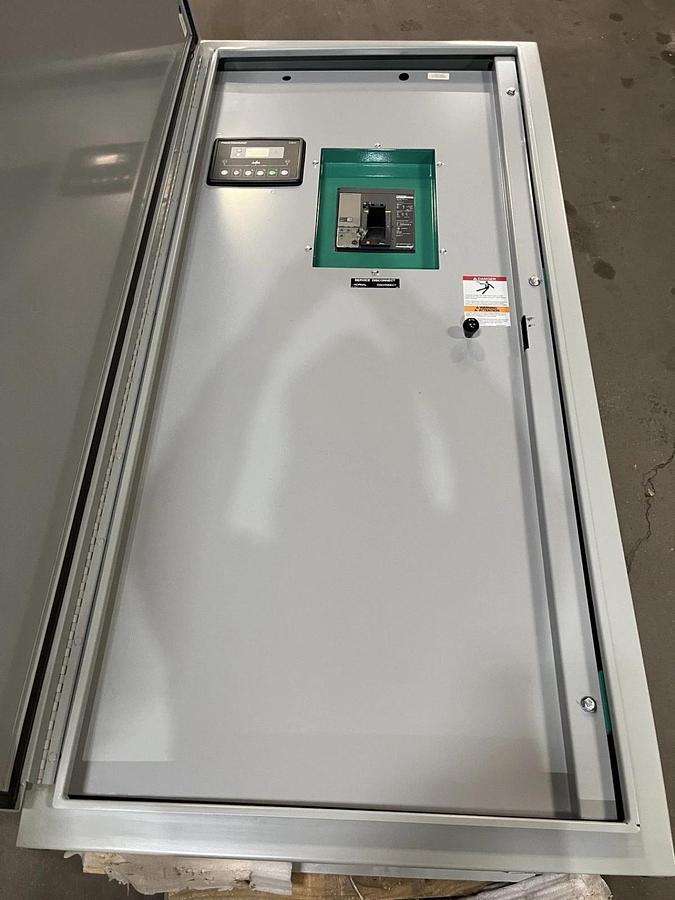 Used 400 Amp 240VAC Cummins OTECSEC Spec. B Automatic Transfer Switch S/N: D23M224469
