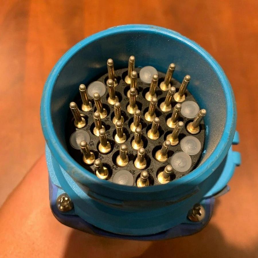 Used Meltric DSN37C 63-C8003 Inlet Plug | 2A/7.5A 480V or 130VDC Max