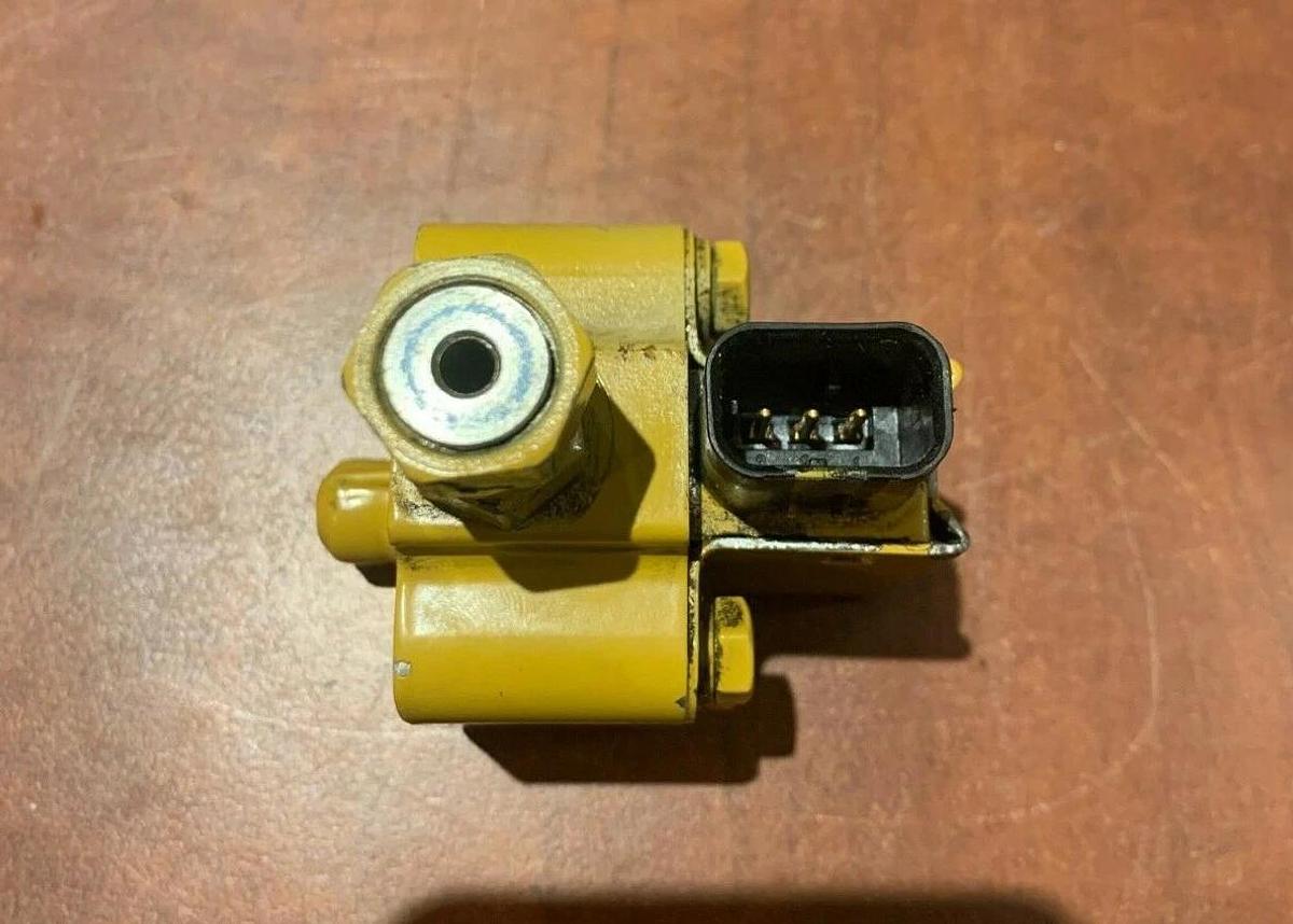 New Genuine OEM CAT Manifold | P/N: 384-3403 3843403