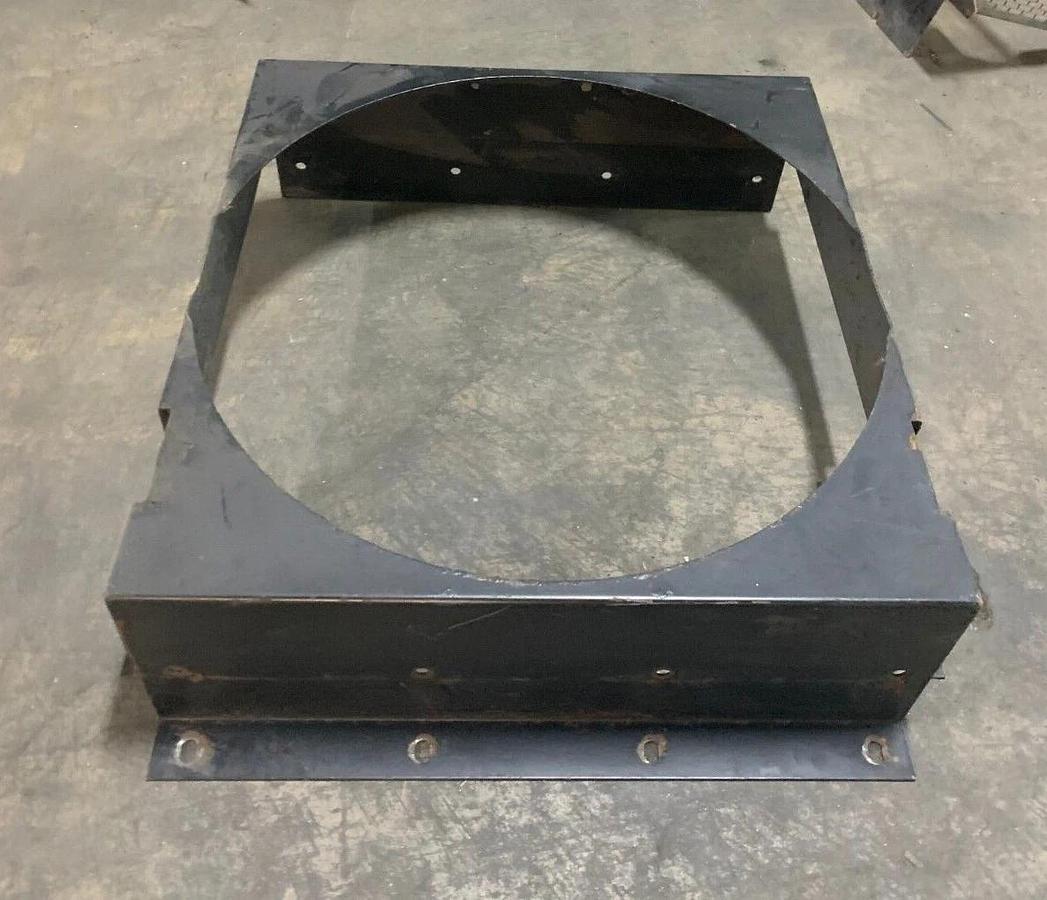 Used Used Genuine OEM Cummins Fan Shroud For C100D6R | P/N: A031A898