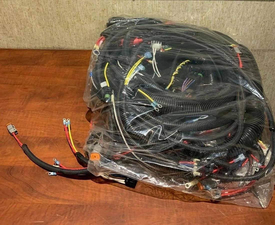 Used New Genuine OEM Cummins C300-D6R Control Harness | P/N: A052V031