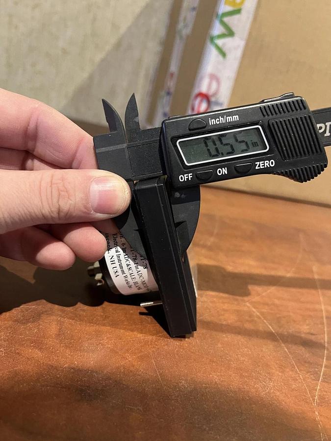 New Hoyt Electrical HST-78/UL 45-65Hz Frequency Meter - P/N: 302-2010