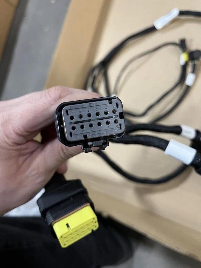 John Deere Wiring Harness P/N: DZ105895