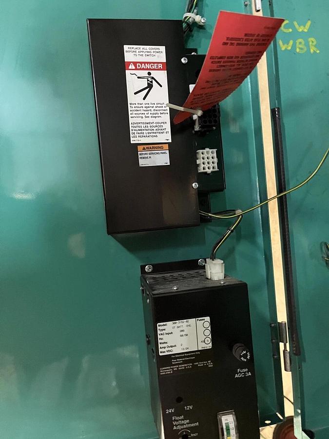 Used Used 400 Amp Cummins Automatic Transfer Switch OTECC-5735012 - S/N: F050796273