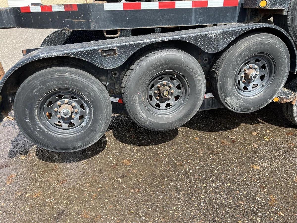 Used Used 20' MMDi/Steelpoint Triple Axle Trailer