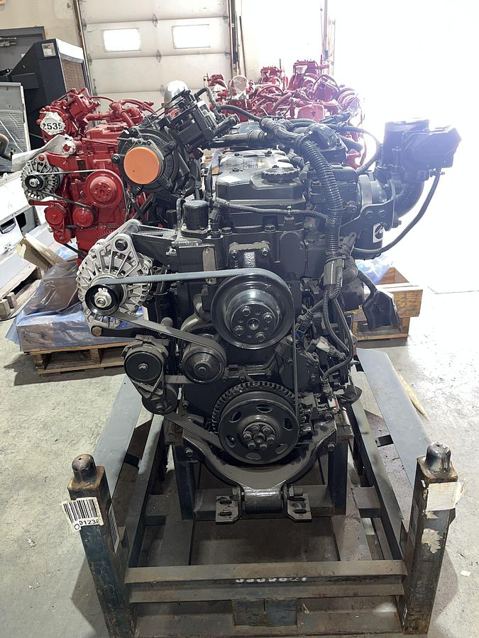 New Cummins 4.5 L QSB5-G12 Diesel Engine [Black Variant]