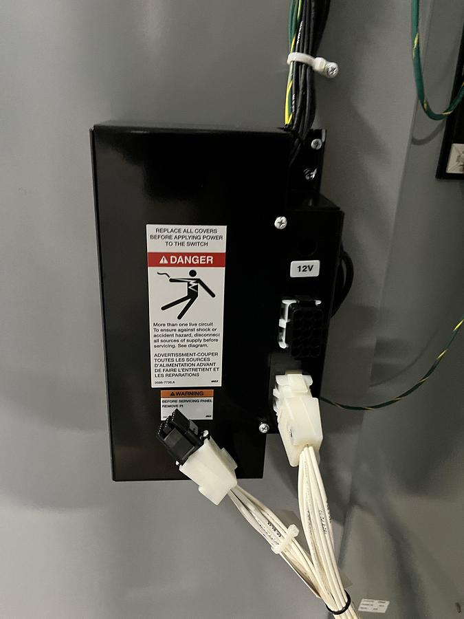 200 Amp 240VAC Cummins OTECSEB Spec. C Automatic Transfer Switch - S/N: D23M229714
