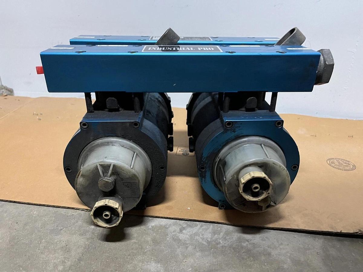 Used Used Fleetguard FH234 Industrial Pro Dual Fuel Filtration System - P/N: FH23440