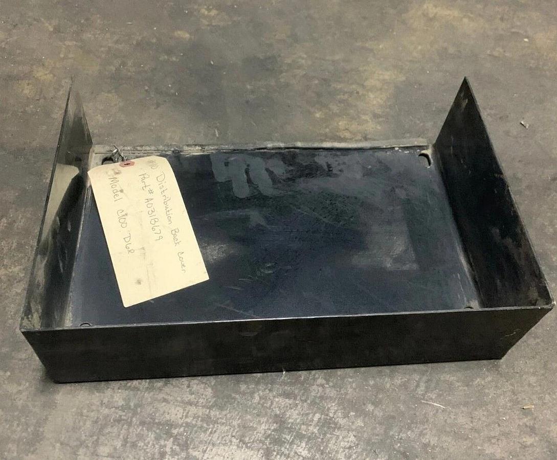 Used Used Genuine OEM Cummins Distribution Back Cover C100D6R | P/N: A031B679