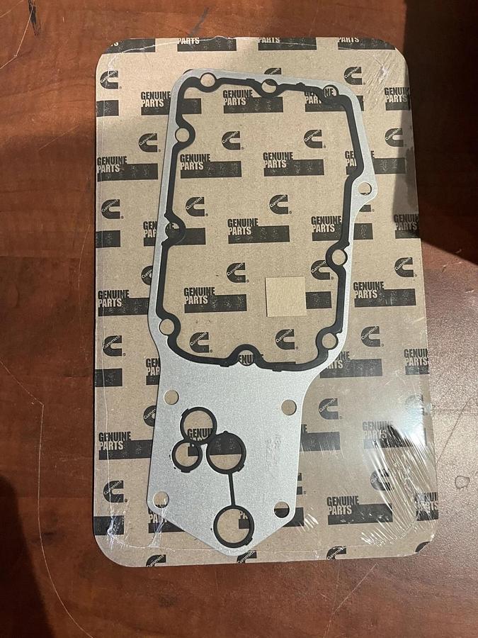 Used New Cummins Oil Cooler Core Gasket - P/N: 4932124