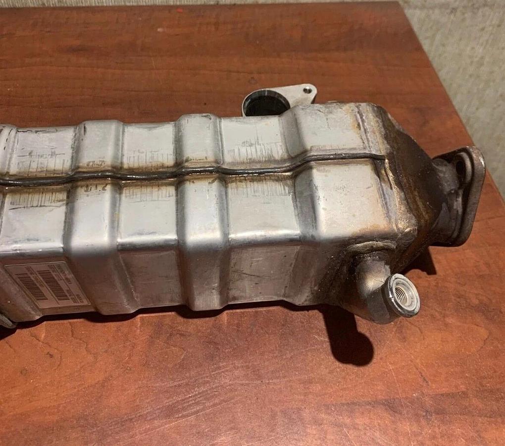 Used Used Genuine OEM Cummins Exhaust Gas Recirculation Cooler EGR | P/N: 5317073