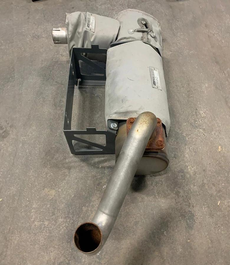 Used Used Wacker G50 T4F Exhaust DOC Diesel Oxidation Catalyst | P/N: 5200017720