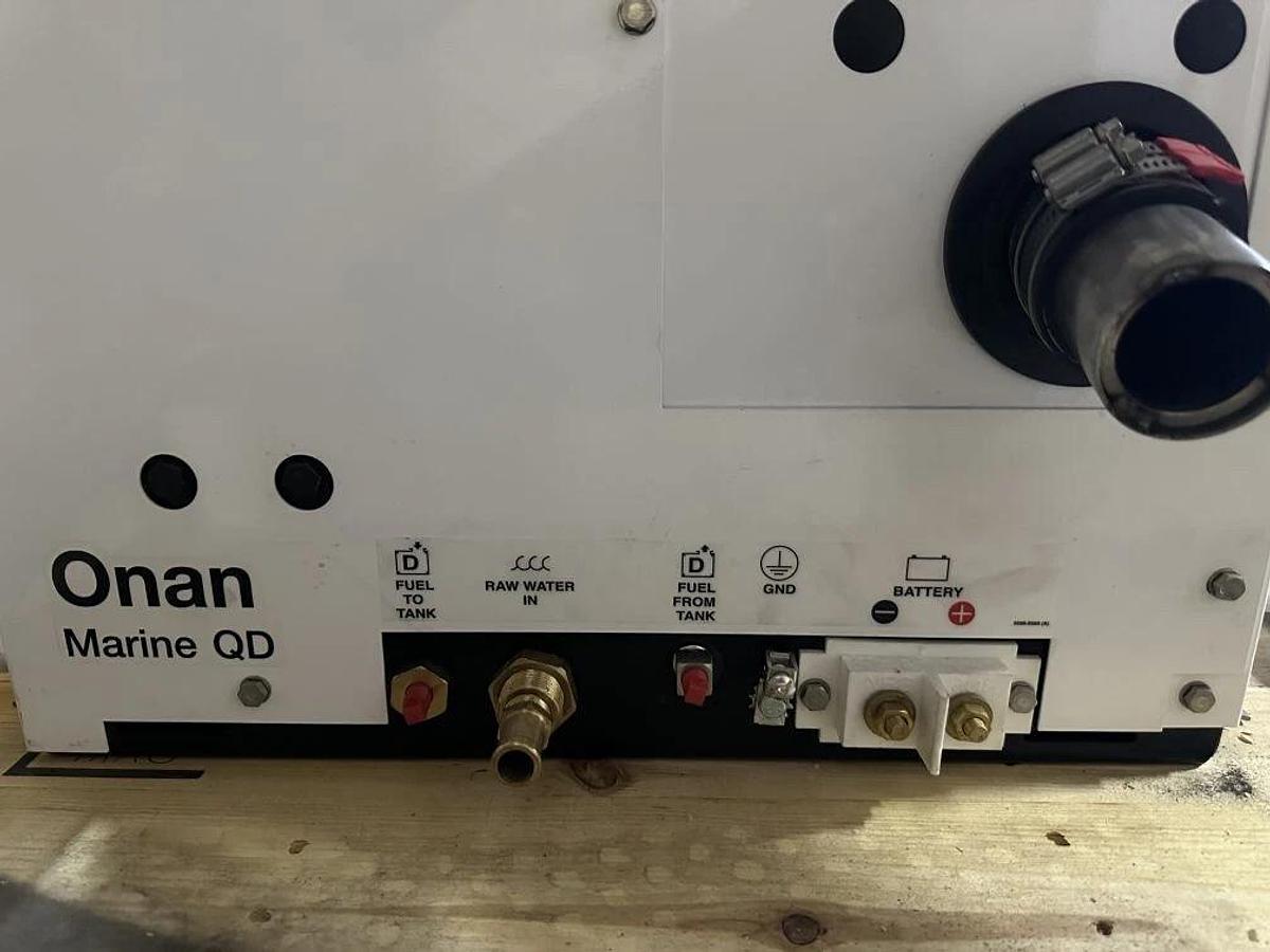 Used 5kw Cummins Marine Quiet Diesel Generator - 120V 60hz 1PH - P/N: MDKBH*2120017