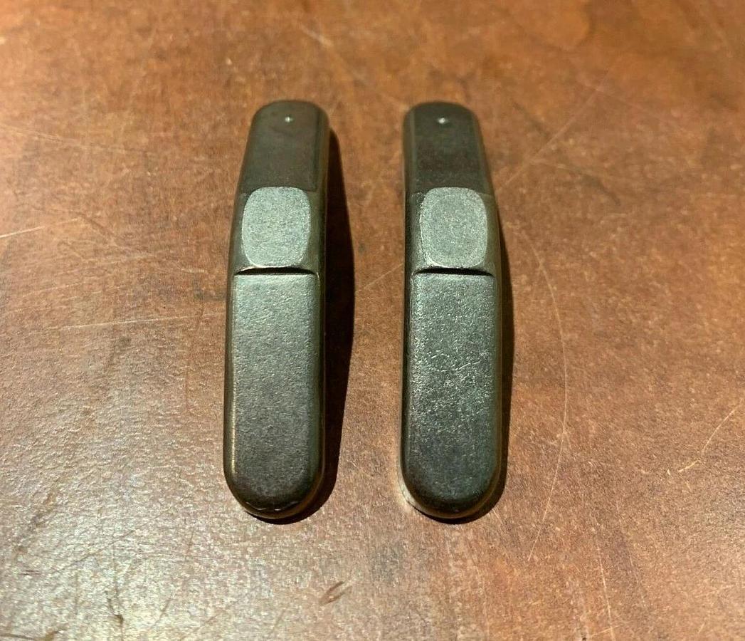 (2 Pack) New Genuine OEM Cummins CROSSHEAD VALVE | P/N: 3943626