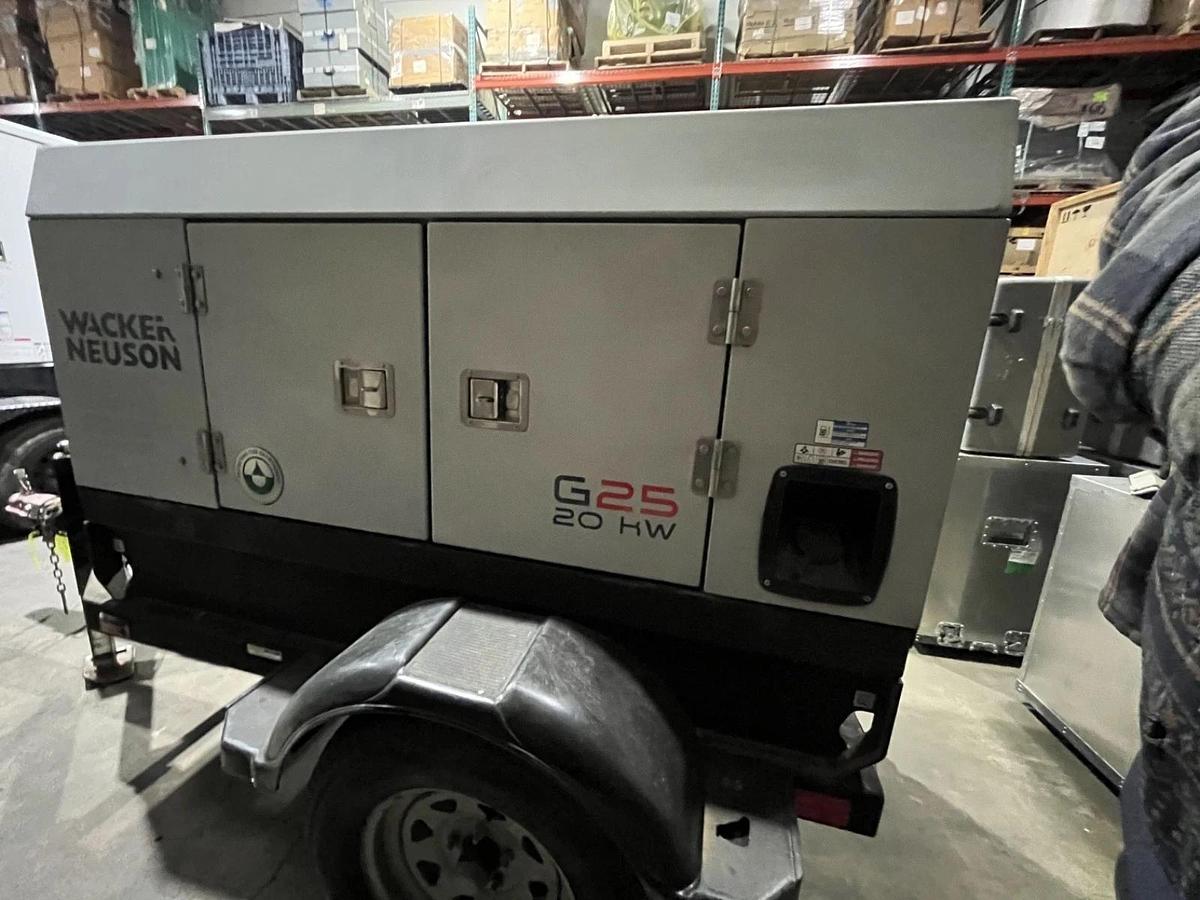Used 25kVA Wacker Neuson G25 Mobile Diesel Generator - S/N: 24475341