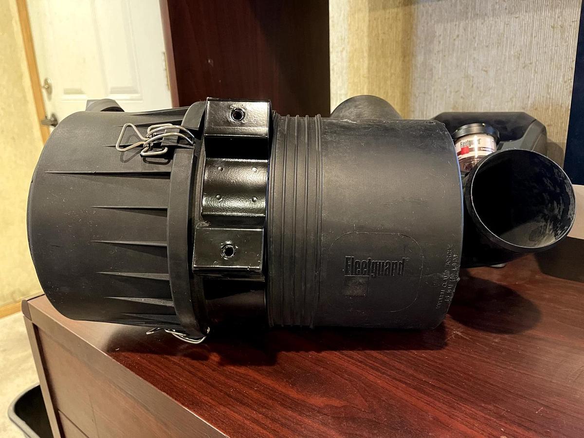 Used Cummins Air Filter - A026E126