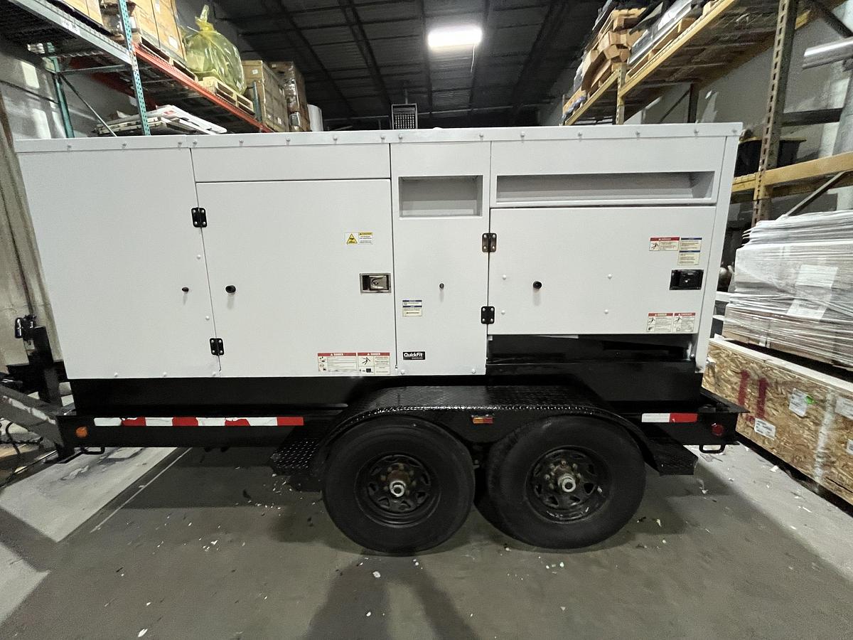 Used 200kW Cummins C200D2RE Spec. D Mobile Diesel Generator - S/N: F160969343