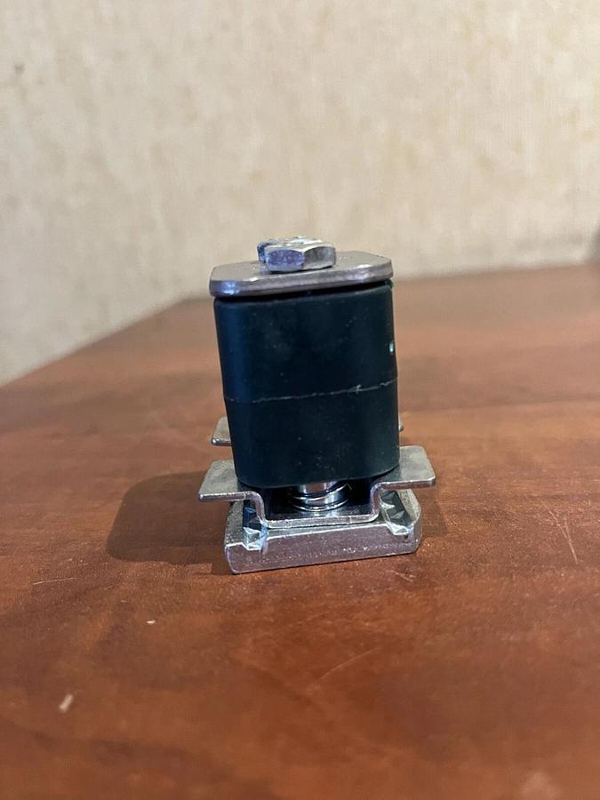 New Stauff Mounting Clamps P/N: CRA-212.7-PP-DP-AS-U-W3-K