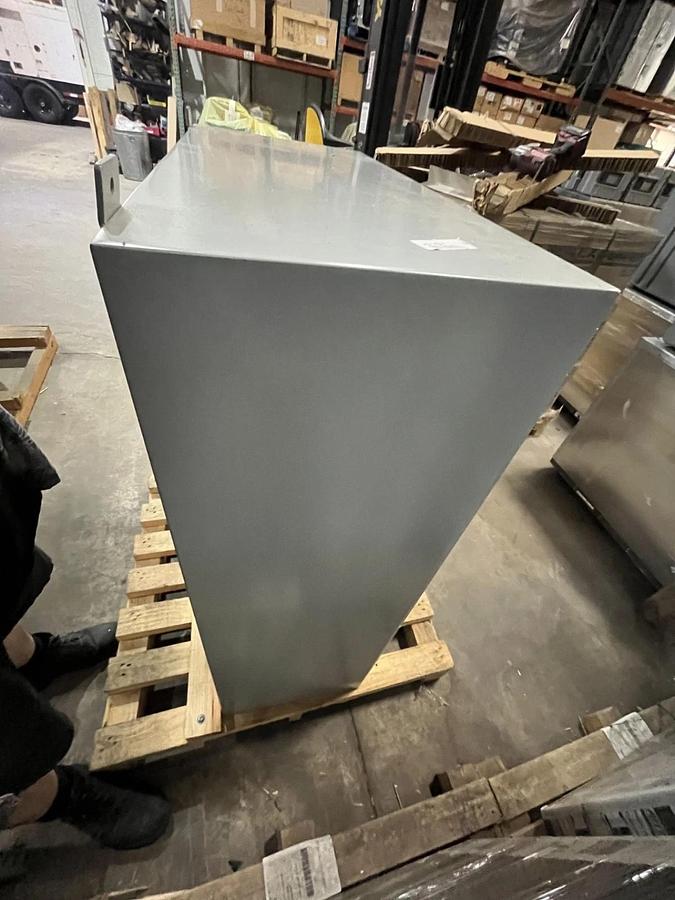 Used New ASCO 100 Amp 480V Automatic Transfer Switch - S/N: 1661220 RE