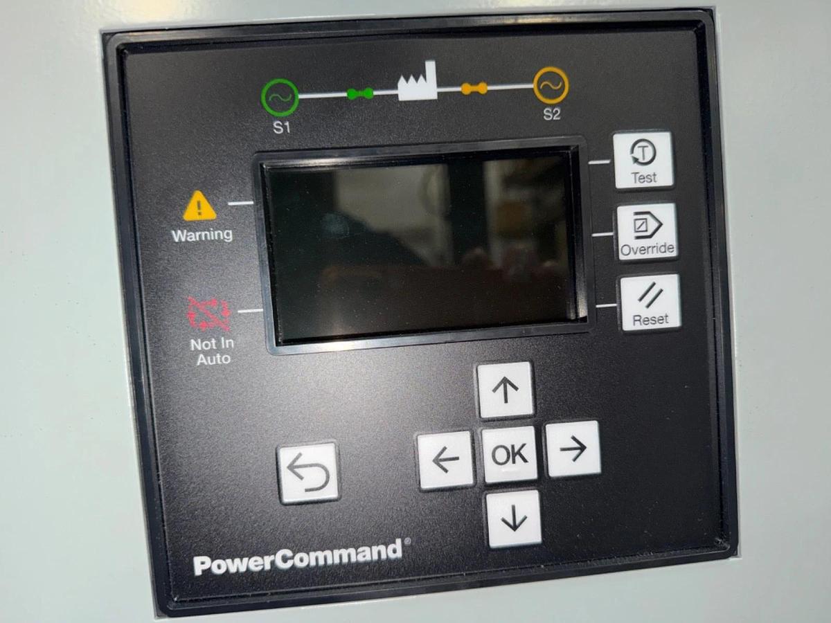 150A - 480V Cummins CXTC8 Automatic Transfer Switch  - I22M149483