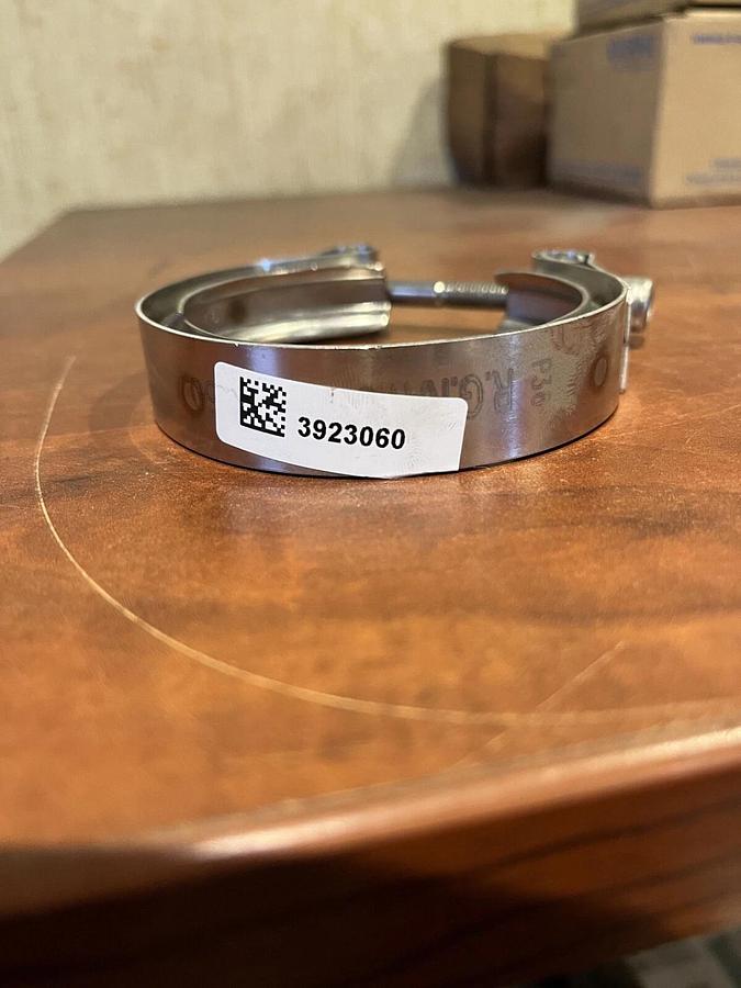 New OEM Cummins / R.G. Ray V-Band Clamp - P/N: 3923060