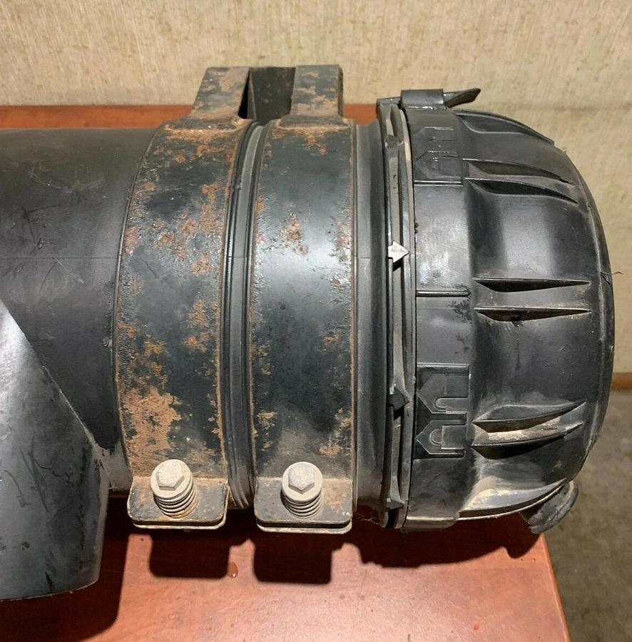 Used Used Fleetguard OptiAir 1000 Series Air Housing | From A Cummins C100D6R