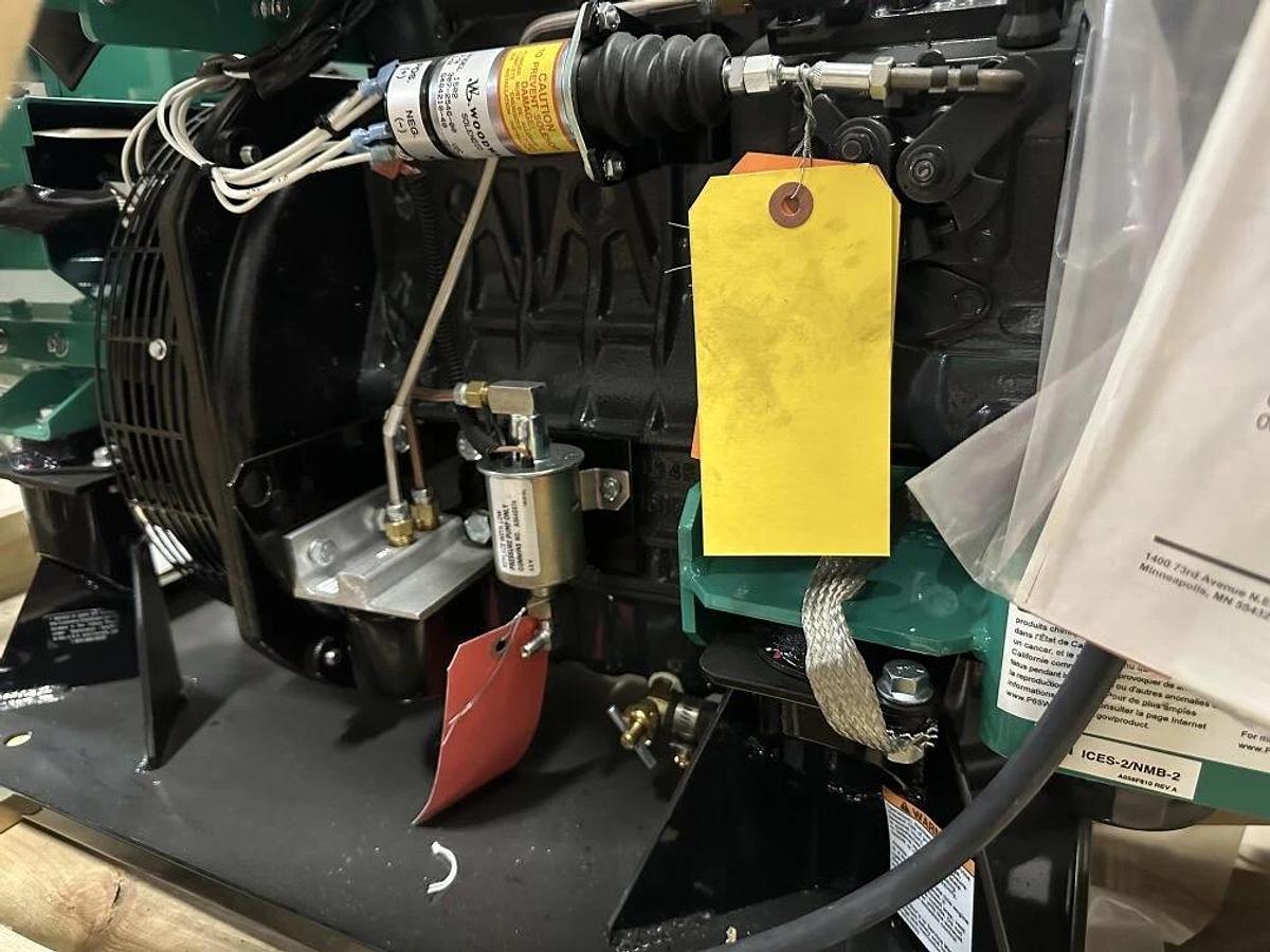 Used 8kw Cummins RV Diesel Generator 8HDKAG-11378K - 120/208V 3PH 60hz - PN: A063B625