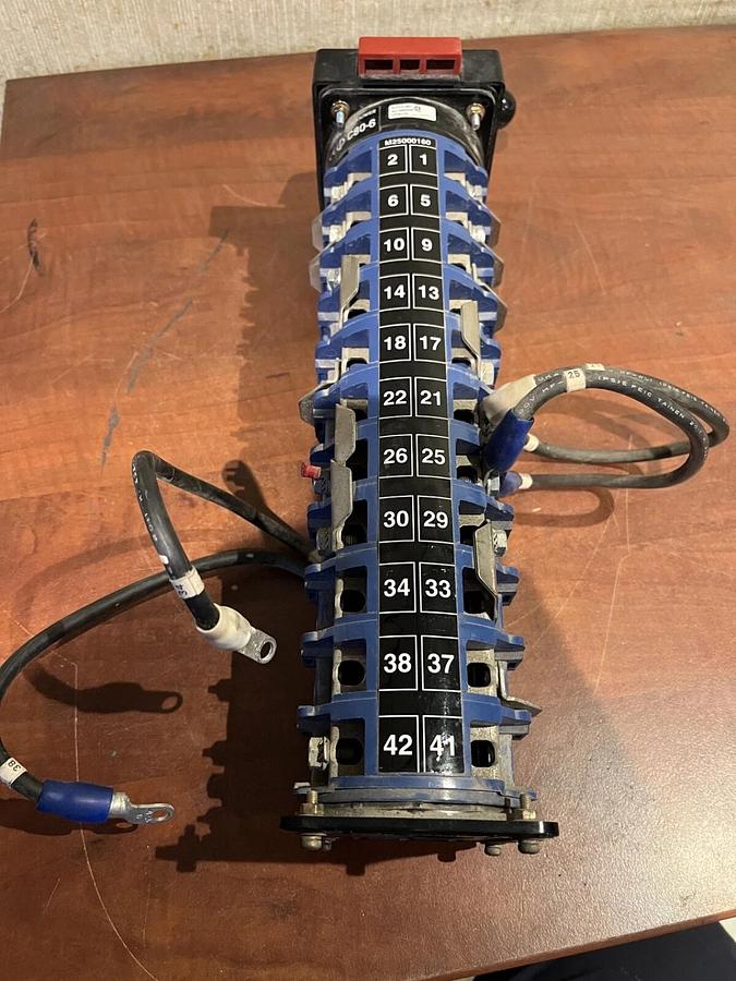 Used Used Kraus & Naimer C80-6 Voltage Selector Switch from MQ DCA70SSIU2