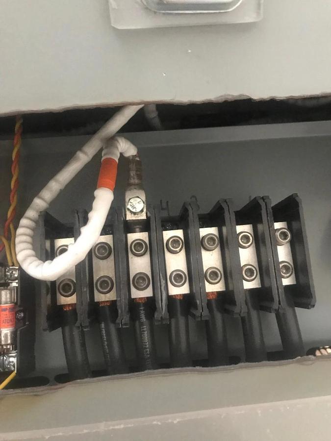 Used 150kvA Hammond Power Three Phase Dry Type Transformer w/ CAMS 480V | MK150KB