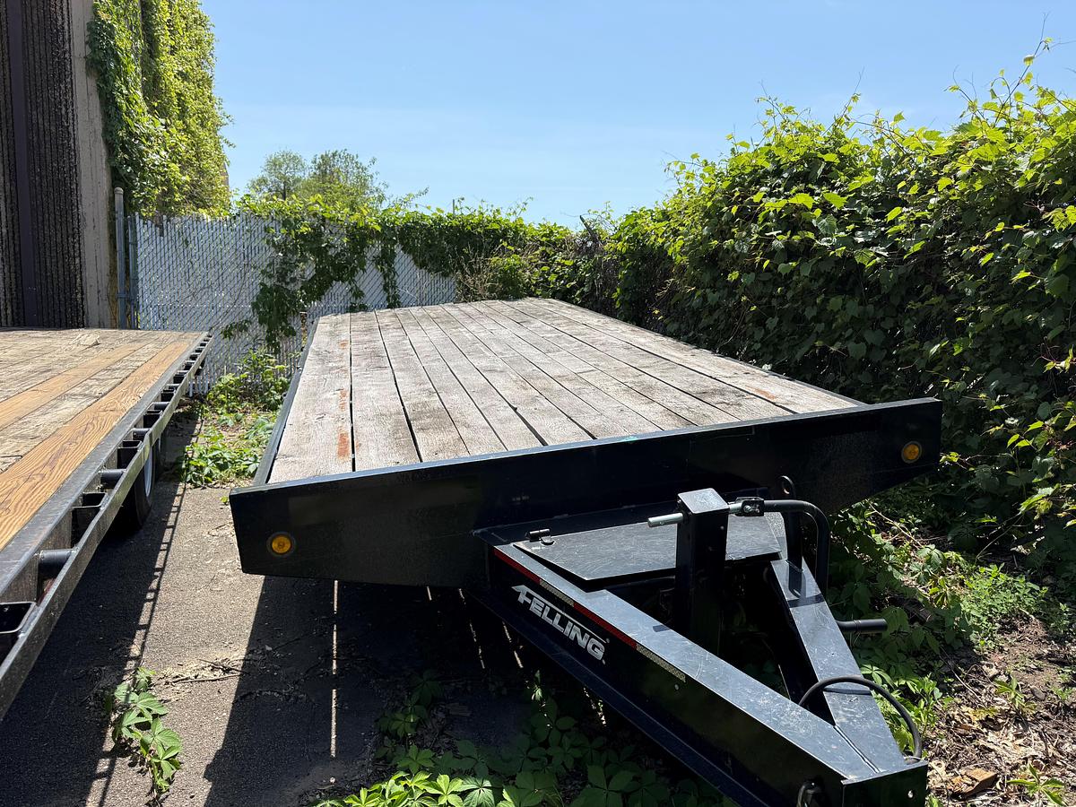 Used 2017 Felling Trailers 20' x 8' Pintle Hitch