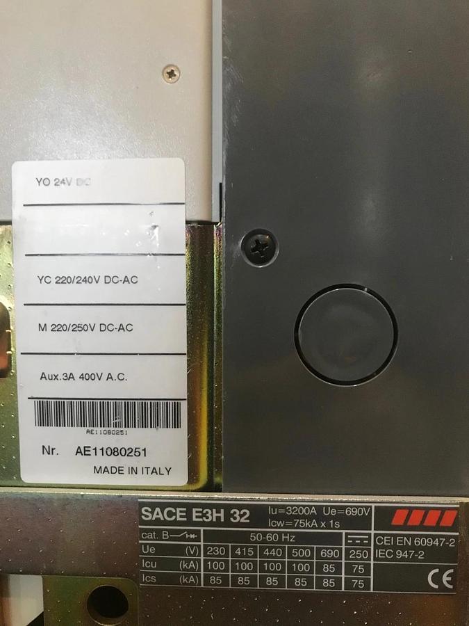 Used 3,200 Amp ABB Circuit Breaker w/ Draw Out Breaker Cradle | SACE E3H 32
