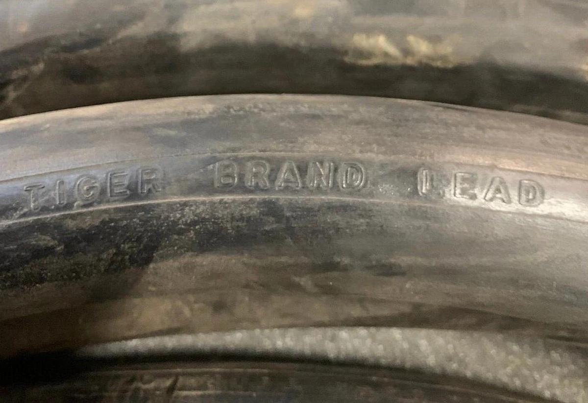 Used 37' 2/0 AWG 4 Conductor Meltric DS 200 Amp 3 Phase 480V Wire Cable