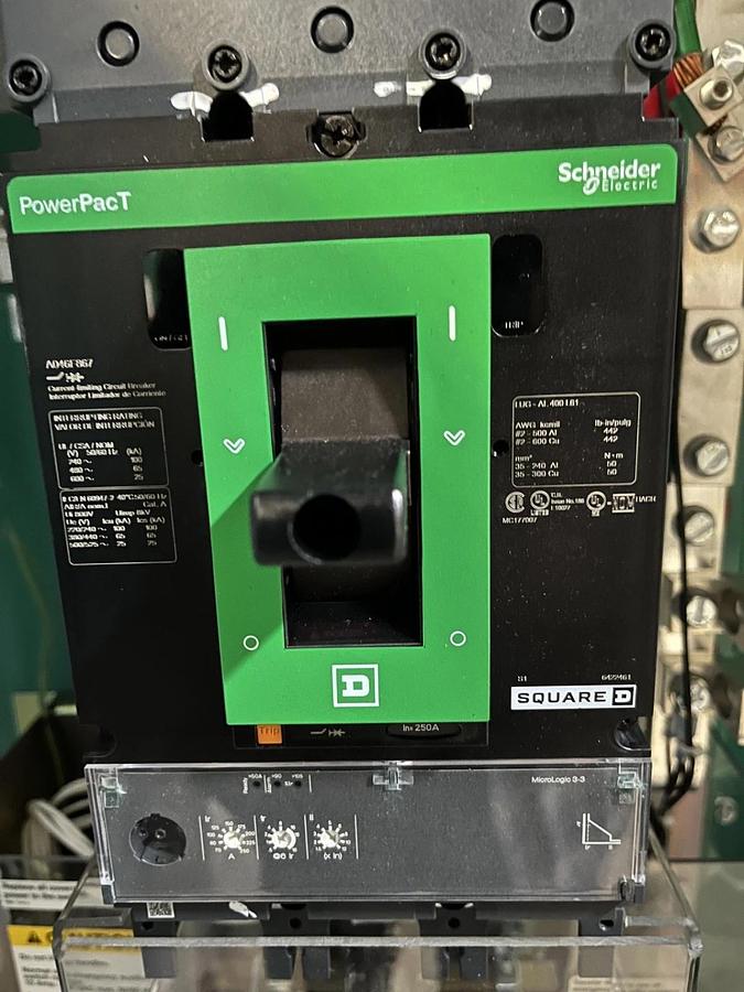 Used 200A 480VAC Cummins OTECSEB Spec. C Automatic Transfer Switch - S/N: E23M232923