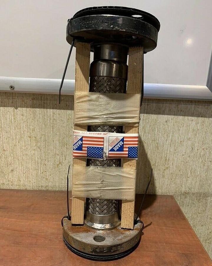 New HM Hose Master 1-1/2" x 12" Fixed X Floating Flange Flex Hose