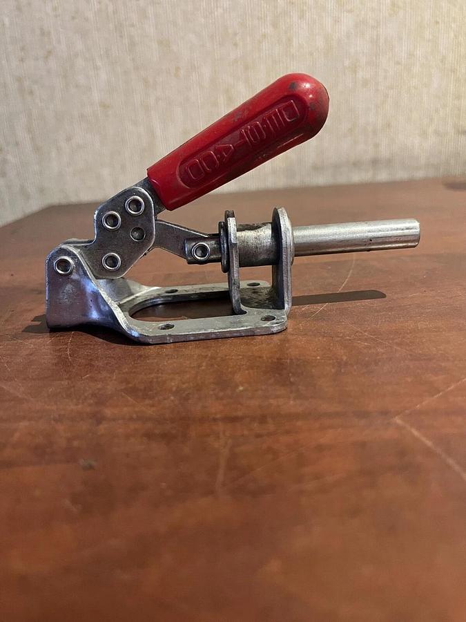 Destaco 605 Straight Line Action Clamp P/N: 56050