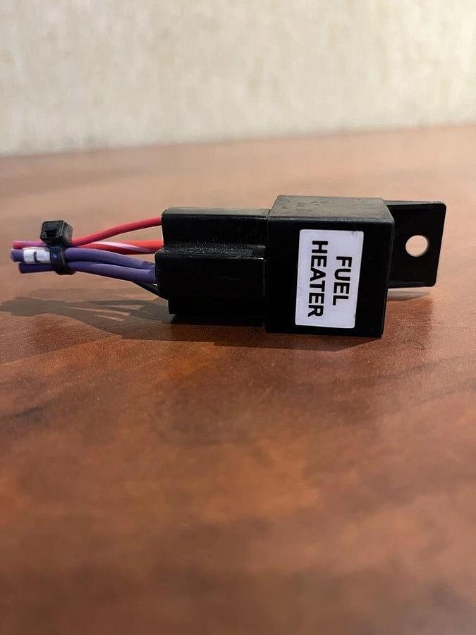 Used Fuel Heater Relay taken from Generac MMG45IF4