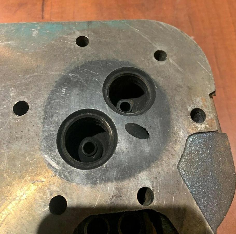 Used Used Onan P2246 Generator Cylinder Head | J Series Head