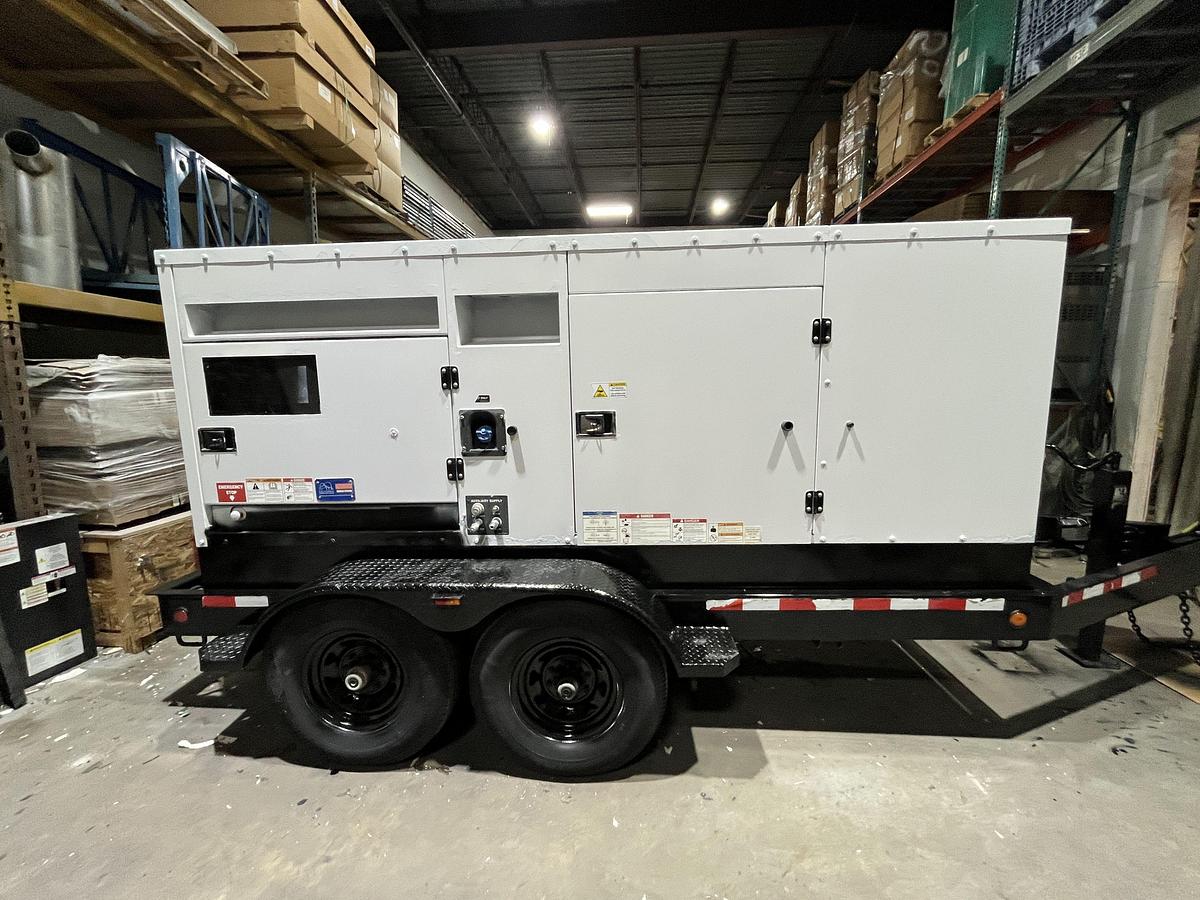 Used 200kW Cummins C200D2RE Spec. D Mobile Diesel Generator - S/N: F160969343