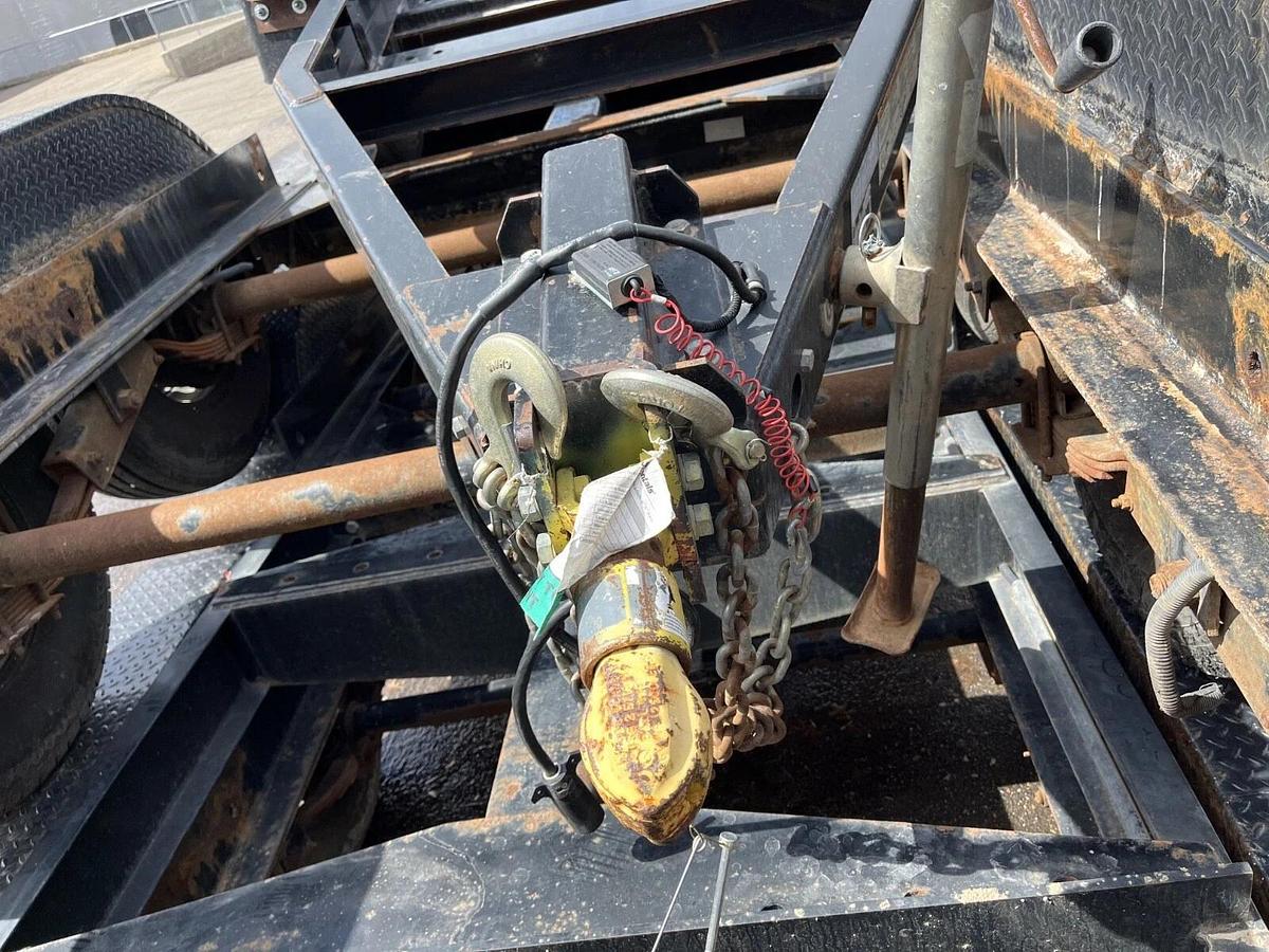 Used Used 12' Multiquip Dual Axle Trailer - VIN: 5SLBG1223GL018732