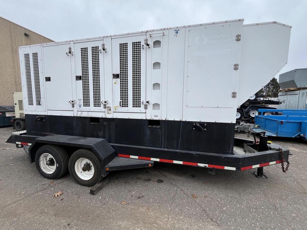 Used 500kw Cummins C500D6RG Mobile Diesel Generator - S/N: C170159908