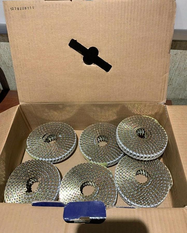 Scrail Fasco Collated Nail Screw Fasteners 1 3/8" Plastic Sheet Coil (1200 Pack)