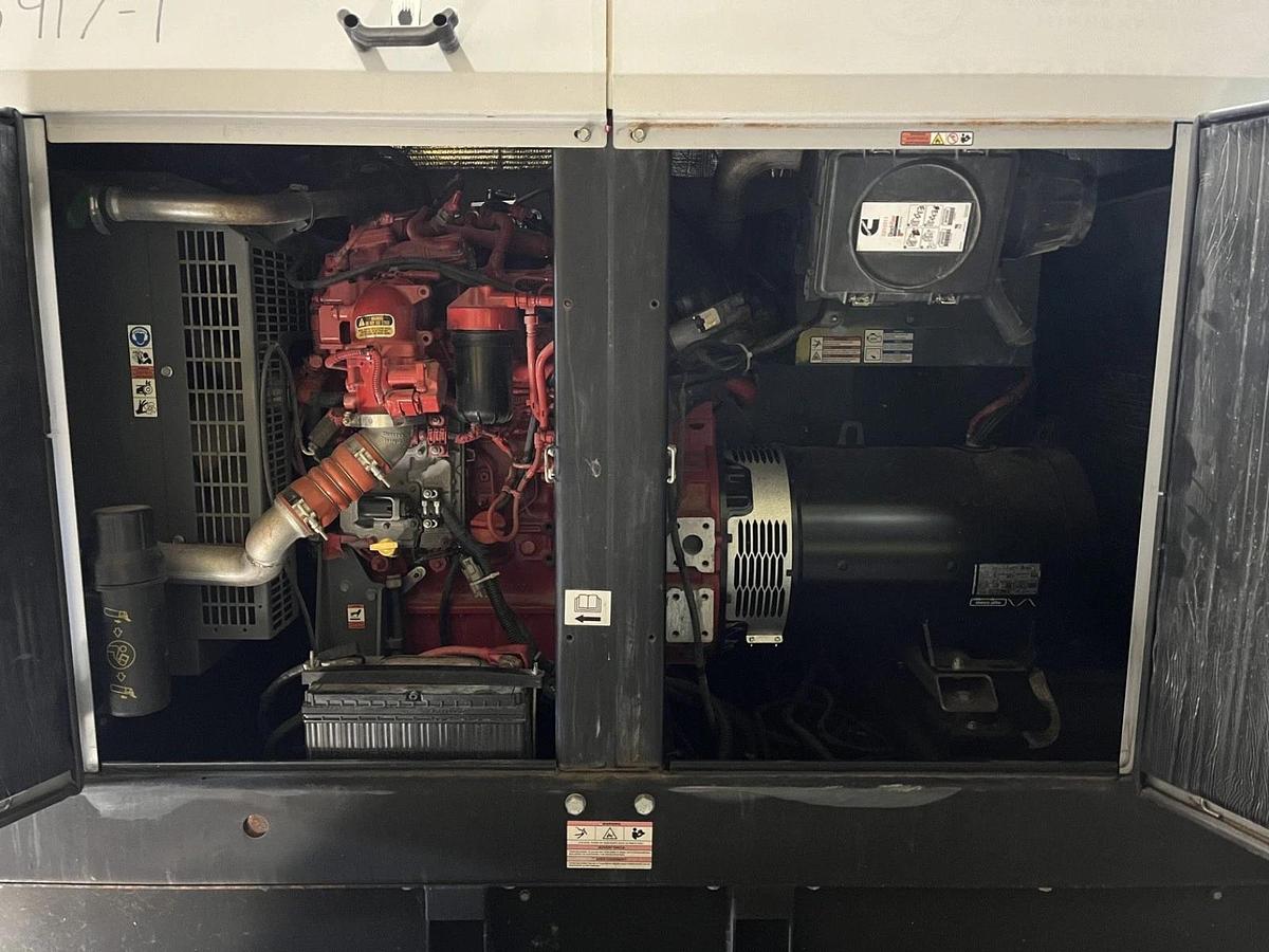 Used 70kva Wacker Neuson G70 Mobile Diesel Generator - S/N: 24407198