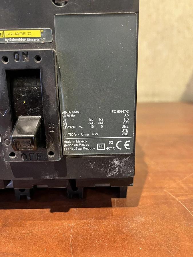 Used 125 Amp Square D PowerPact QD125 Circuit Breaker - QDL31225