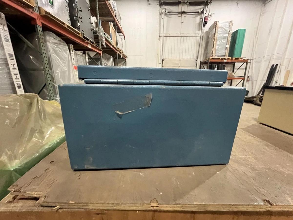 Used 150kw 208V 3PH LSH150 / D34084-3 Outdoor Resisitive Load Bank