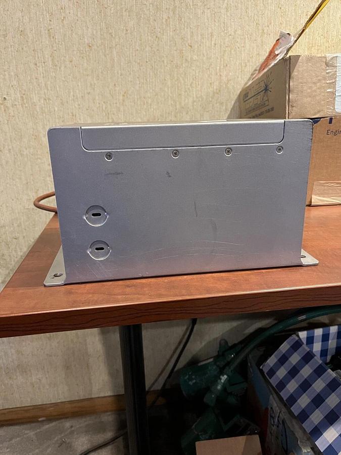 Used Used Sens Engine Start Battery Charger 120/240V 10A NRG22-10-RC - SN: 2673204208