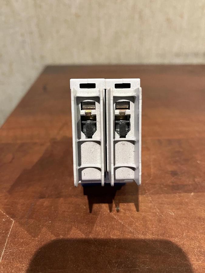 New 30 Amp Allen Bradley 1489-M2C300 Series D Circuit Breaker 480Y/277V UL489